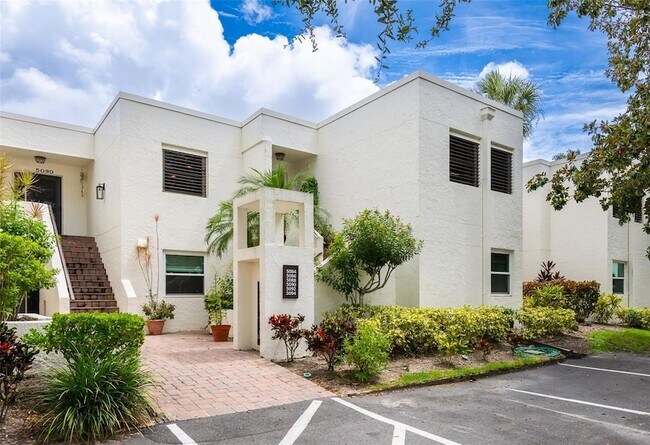 Building Photo - 5084 Marsh Field Rd