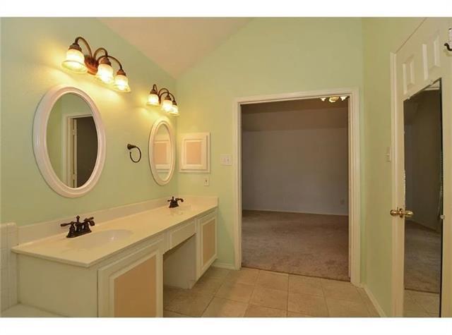 Building Photo - 8028 Case Dr