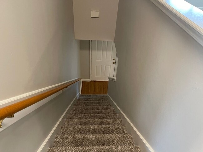 Building Photo - 3 Bed 2.5 Bath Nashville Opry Mills Area F...