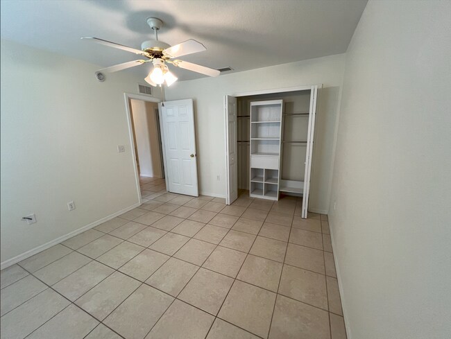 Building Photo - 8257 Cozumel Ln