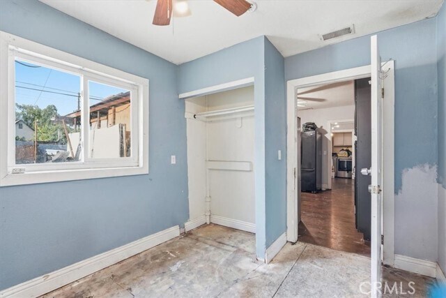 Building Photo - 1707 N Arrowhead Ave