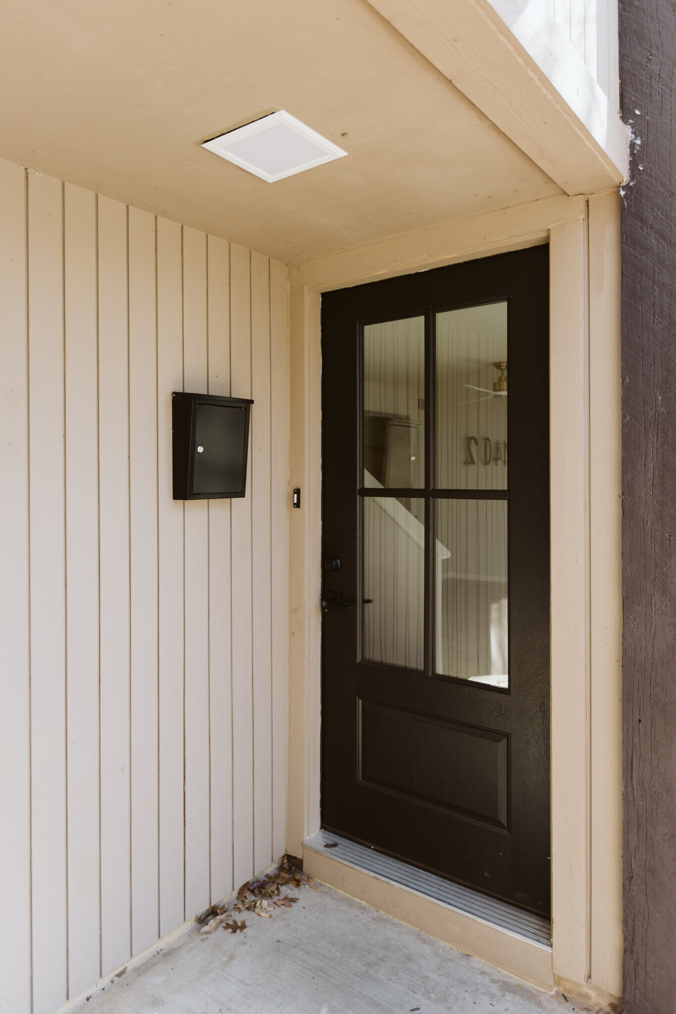 Building Photo - 1402 Fairfield Dr