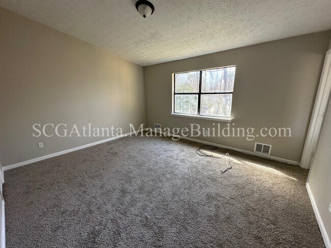 Building Photo - 10973 Highridge Ct