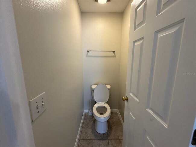 Building Photo - 12936 Fennway Ridge Dr
