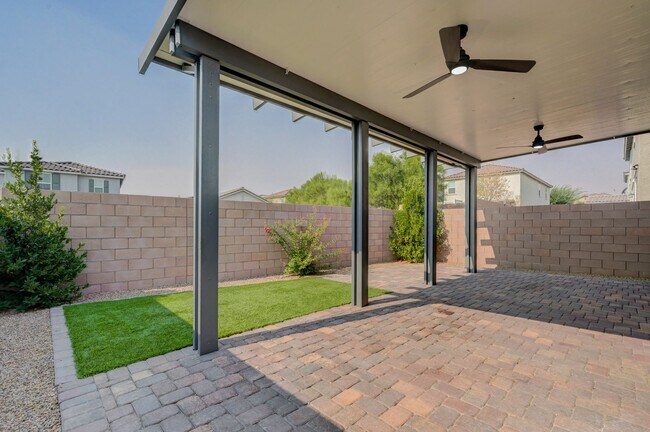 Building Photo - EXCEPTIONAL 4 BEDROOM, 3 BATHROOM HOME!