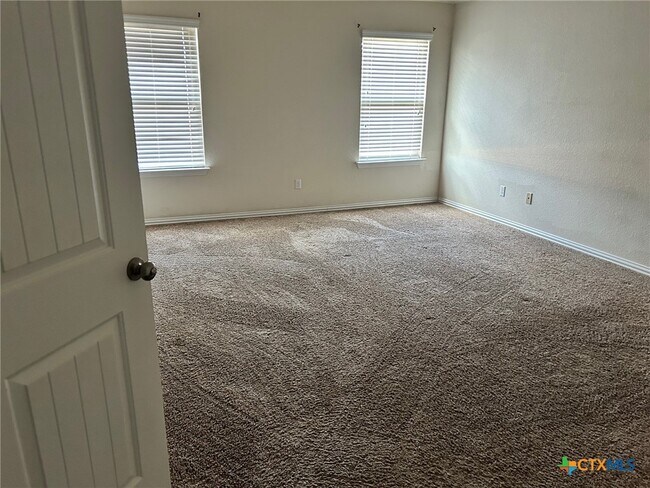 Building Photo - 6110 Taffinder Ln