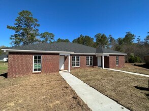 Building Photo - 126 Magnolia Ct