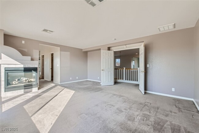 Building Photo - 6464 N Gentle Falls Ln