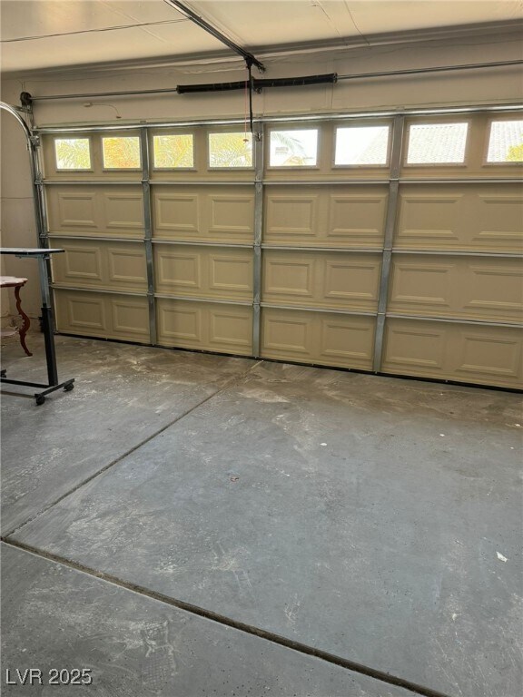 Building Photo - 3572 Tobel Spring Dr