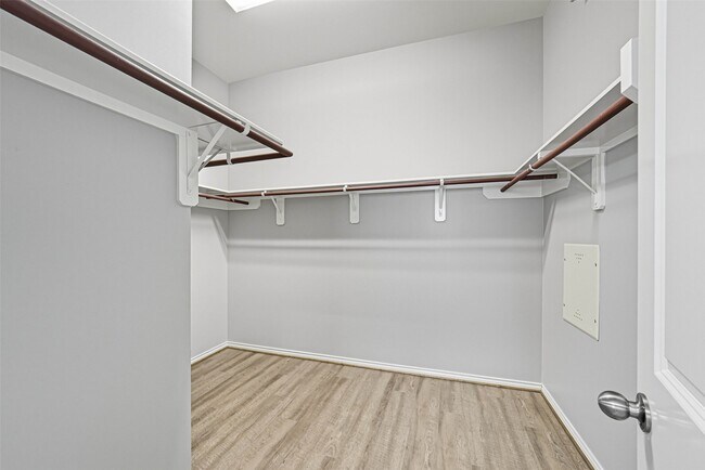 Building Photo - 27119 Postwood Manor Ct
