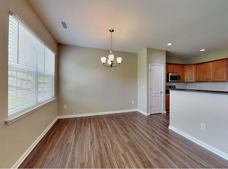 Building Photo - 3610 Brideveil Ct