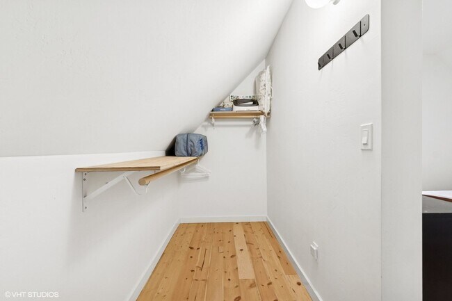 Building Photo - Furnished 2 Bed 2 Bath Columbia Falls Home