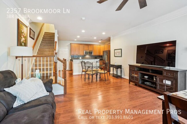 Building Photo - 2357 Brookmoor Ln
