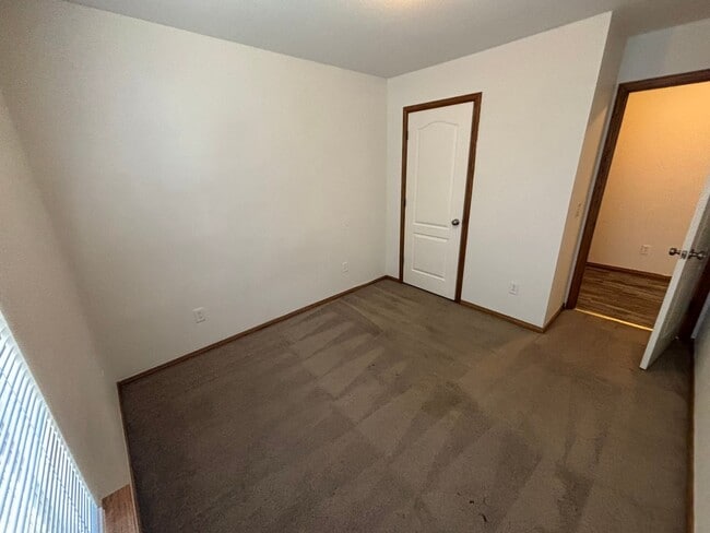 Building Photo - 2929 Meridian Pl