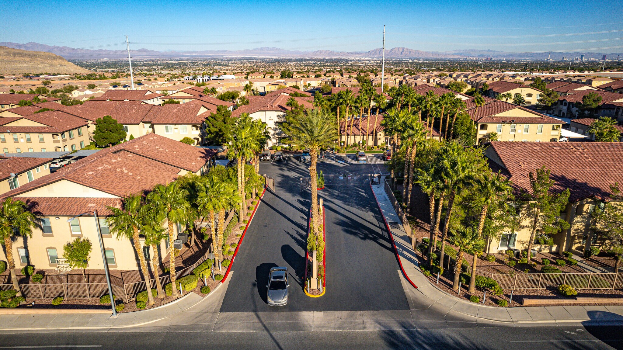 Building Photo - 3475 Cactus Shadow St