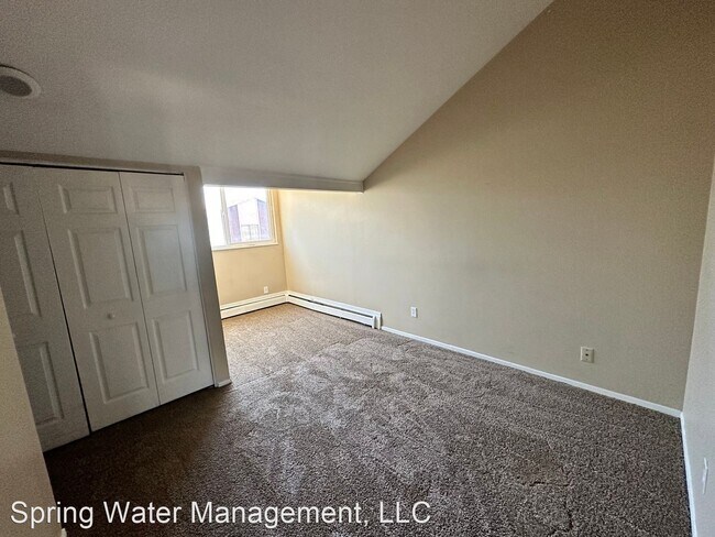 Building Photo - 3 br, 1.5 bath House - 4465 North Carefree...