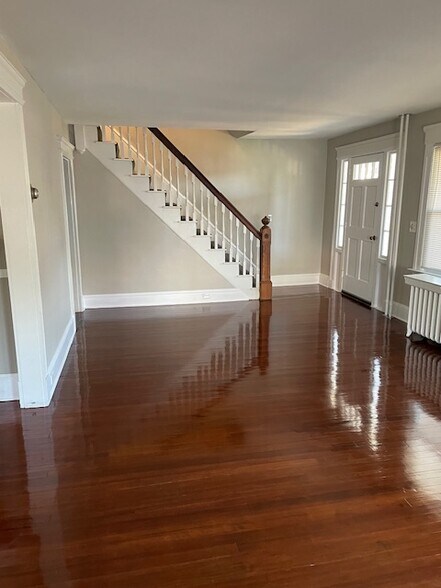 Living Room - 381 Ward St
