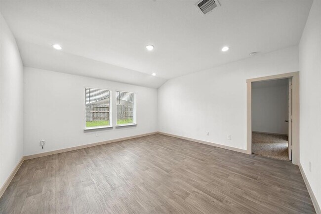 Building Photo - 6911 Escobedo Ln