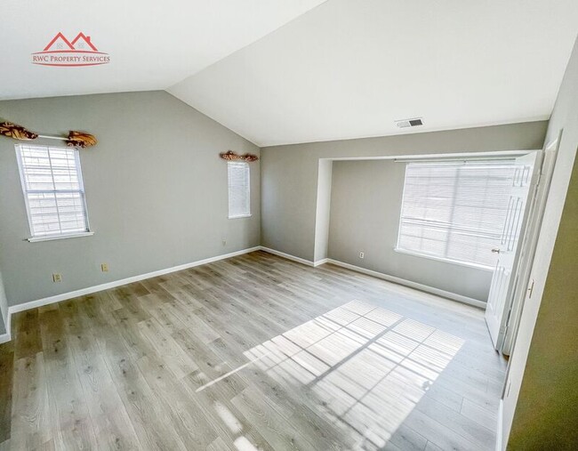 Building Photo - 931 Coventry Cir