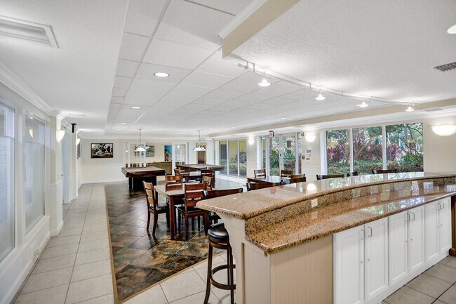 Building Photo - 1501 E Broward Blvd