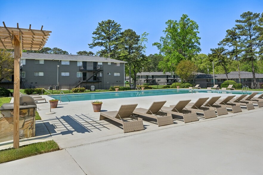 Building Photo - Amber Grove Apartments