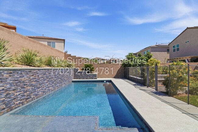 Building Photo - NW!! Pool!!! 5 Bedrooms!!! Bedroom & Bath Downstairs!!! Gated!!!! Covered Patio!!!