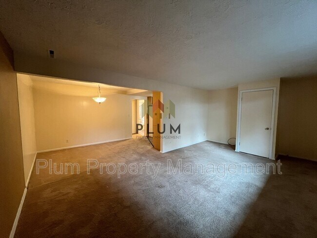 Building Photo - 200 Eddy Ave