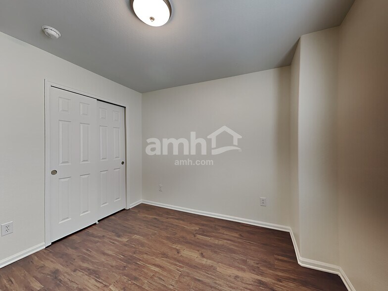 Building Photo - 4875 Turning Leaf Way