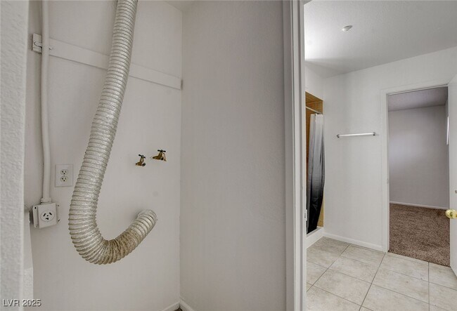 Building Photo - 6453 Bannock Way