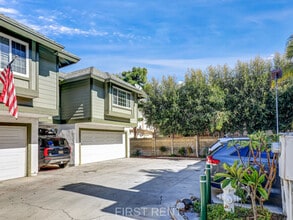 Building Photo - 2231 Pacific Ave