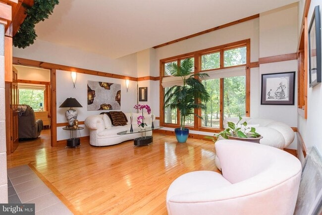 Building Photo - 23615 Quail Hollow Cir