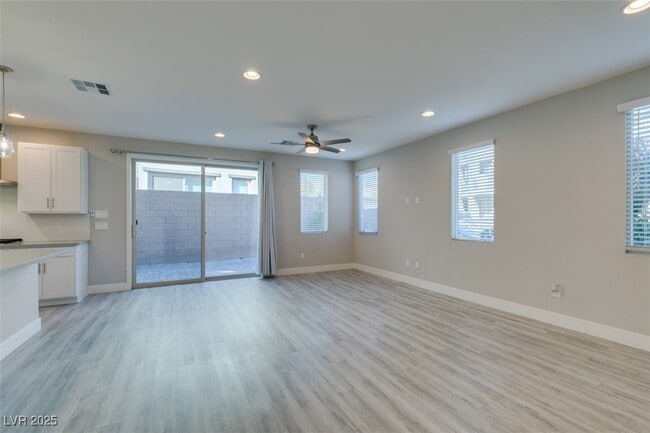 Building Photo - 11323 Gravitation Dr