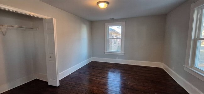 Building Photo - 3403 South St