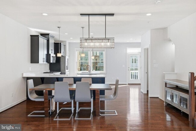 Building Photo - 11387 Ridgeline Rd