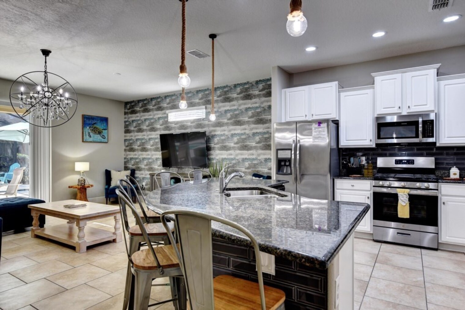 Building Photo - 5254 Wildwood Wy