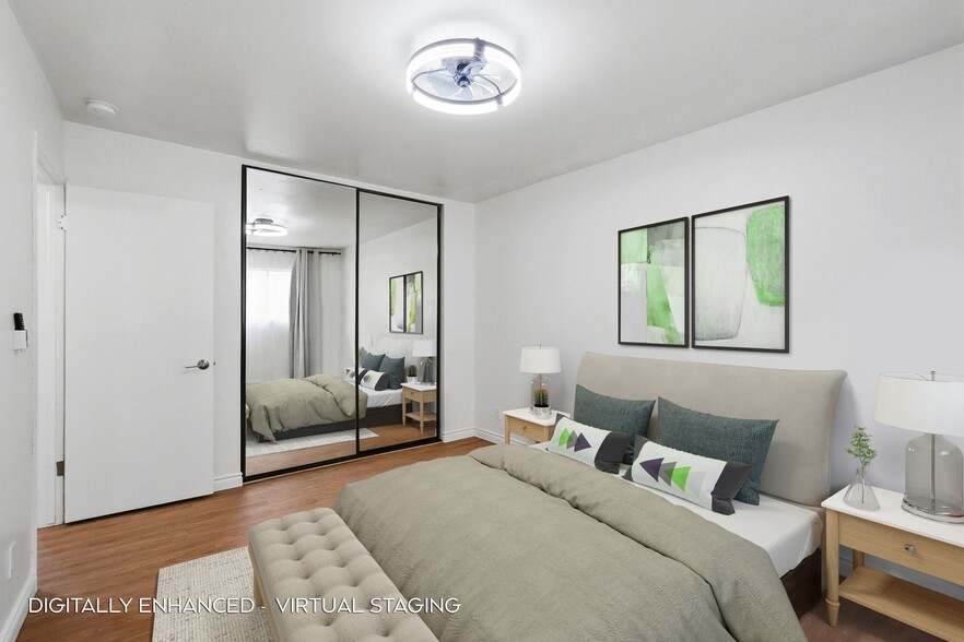 Building Photo - 13050 Dronfield Ave