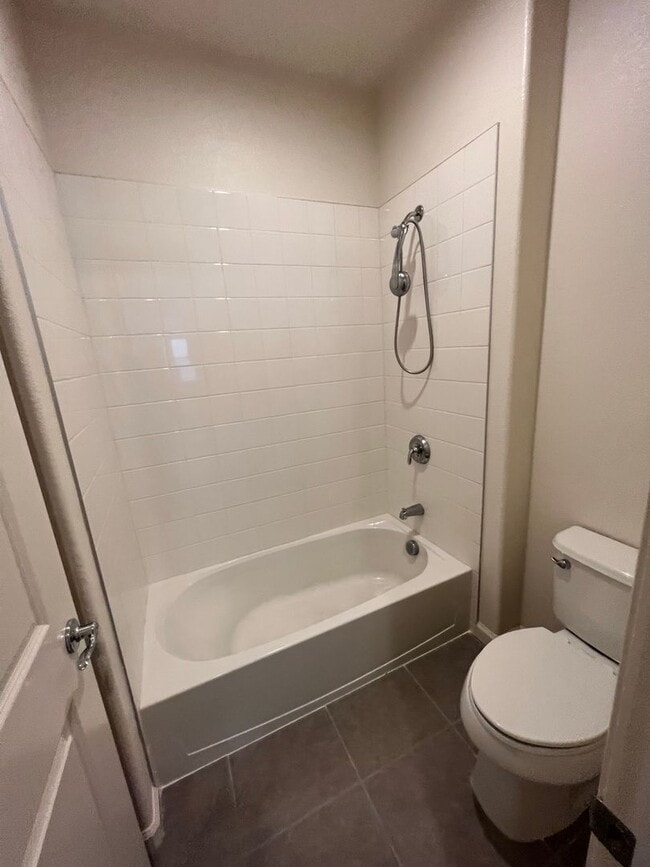 Building Photo - 3140 Show Jumper Ln