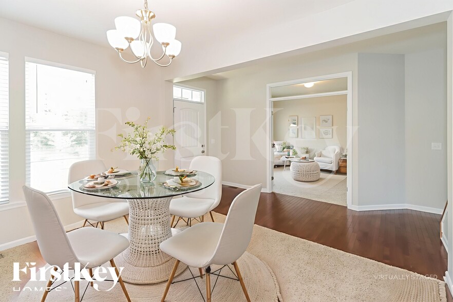 Building Photo - 1439 Woodbury Glen Dr