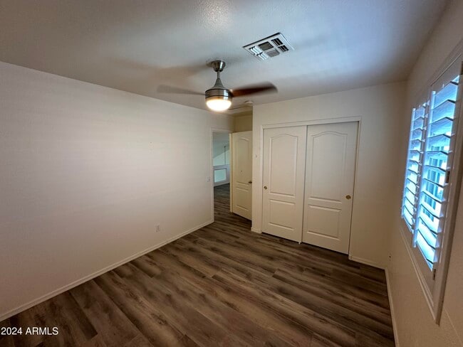 Building Photo - 4660 S Wildflower Dr