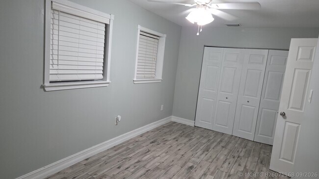 Building Photo - 3643 Betty Ann Ct W