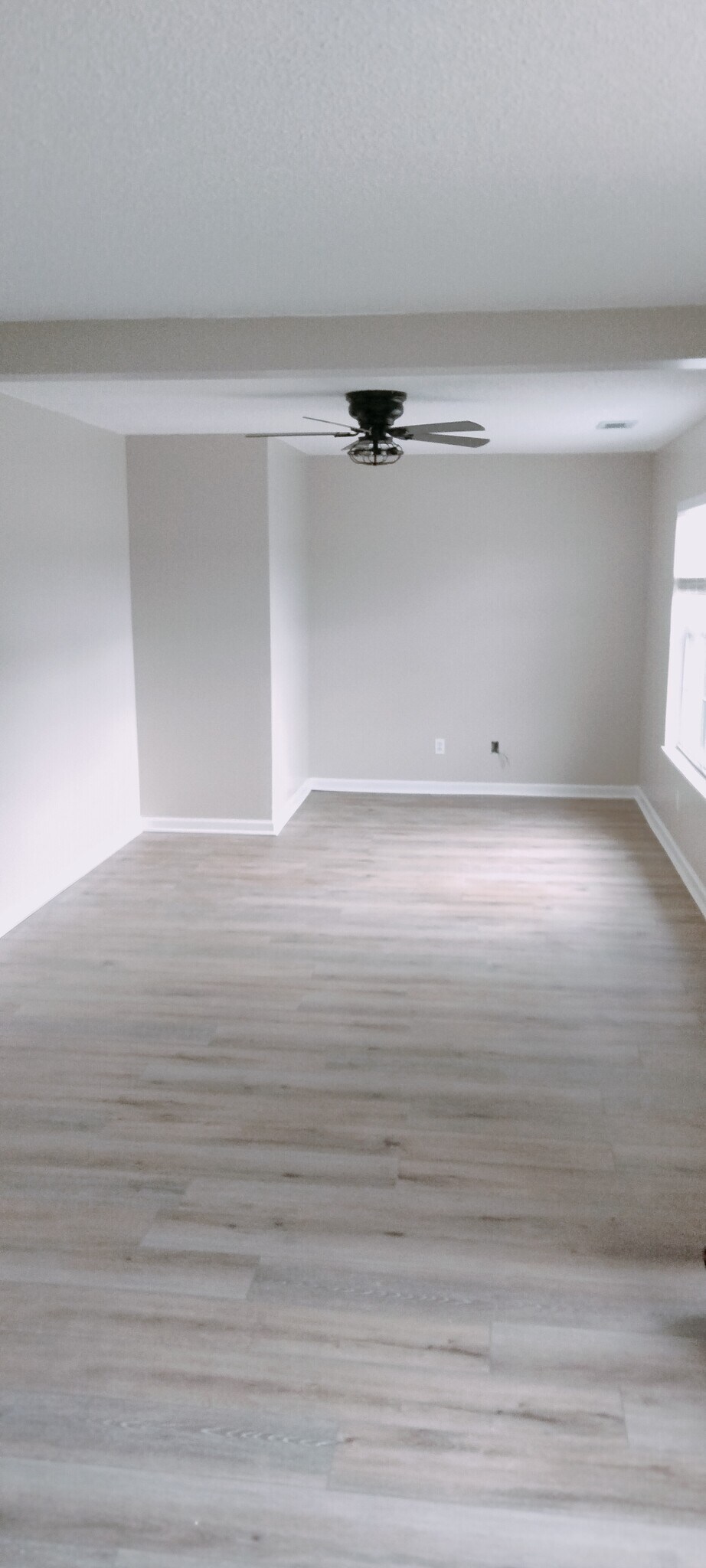 Building Photo - 1666 Sails Way