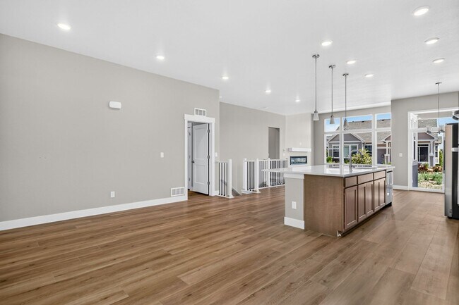 Building Photo - 10131 Lake Arbor Ln