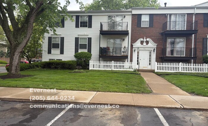 Building Photo - 1470 Slade Ave