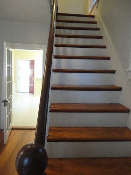 Building Photo - 39 E Bowery St