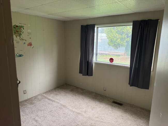 Building Photo - Great Home!