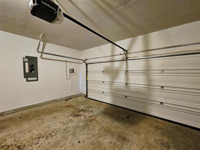 Building Photo - 9232 Wood Covert Wy