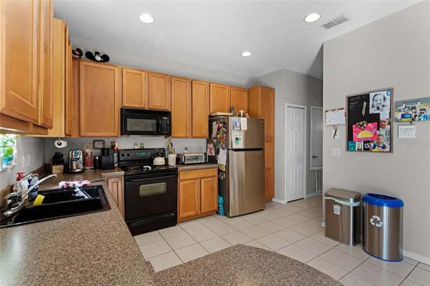 Building Photo - 14268 Mailer Blvd