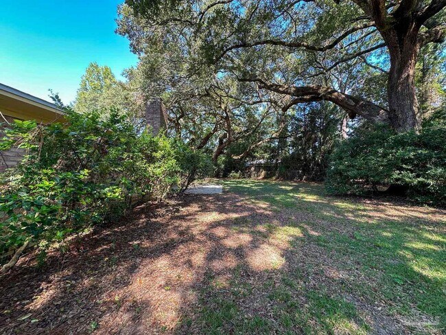 Building Photo - 3660 Buford Cir