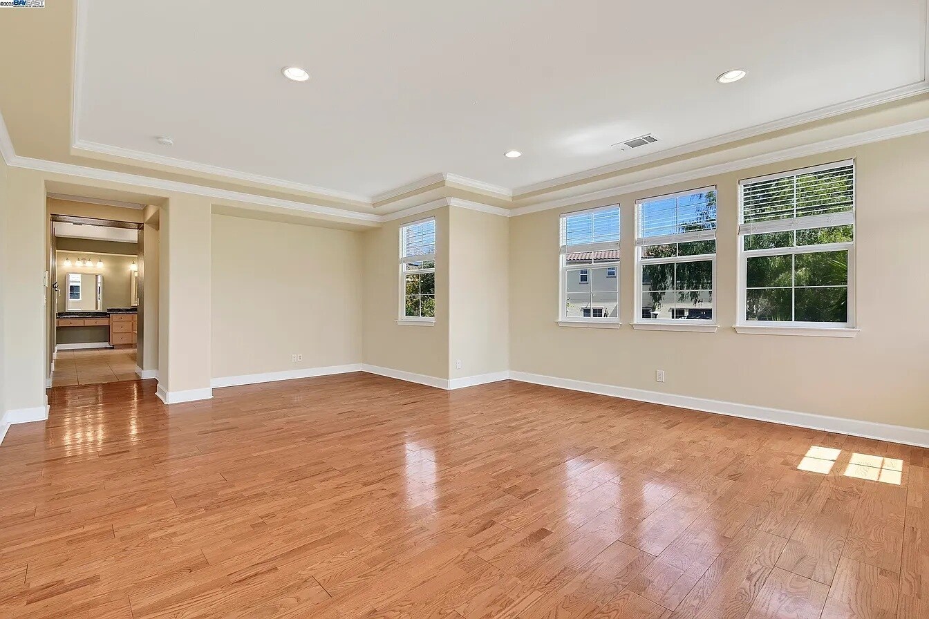 Building Photo - 3100 Tewksbury Way