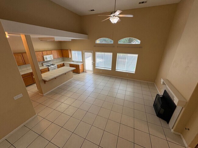 Building Photo - Beautiful 4 Bedroom coming soon!